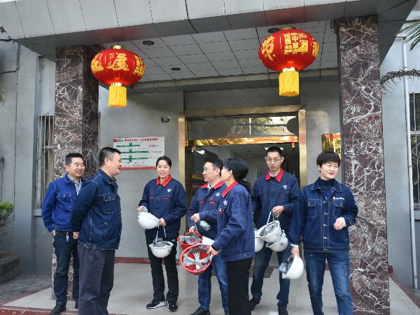 覆蓋攀枝花釩制品廠 ，尊水直飲水系統(tǒng)工程驗收成功